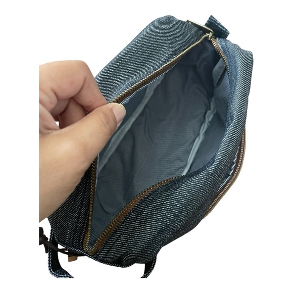 ✨🆕 and Never Been used TikTok Toiletry bag - Picture 4 of 5